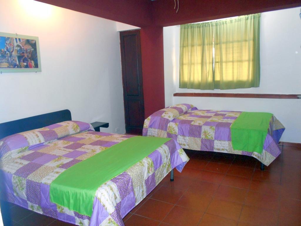 Hostal Condo-Parque ซานโตโดมิงโก ภายนอก รูปภาพ